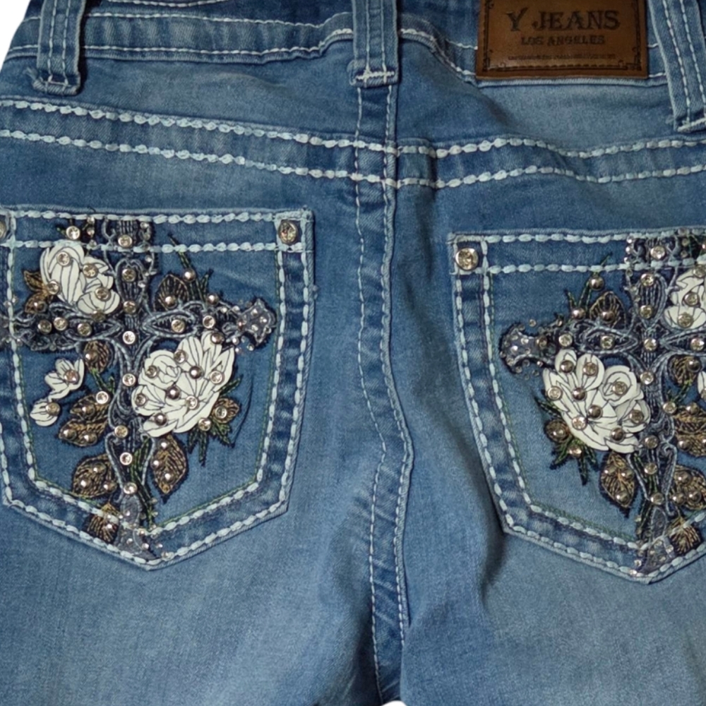 Y Jeans Los Angeles Embellished Bootcut Jeans Womens Sz 3/4 Cross Pocket - Picture 7 of 8